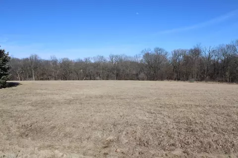 27-29 Ridgeview Dr, Lake Carroll, IL 61046