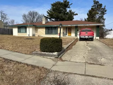 513 W Pearl, Lanark, IL 61046