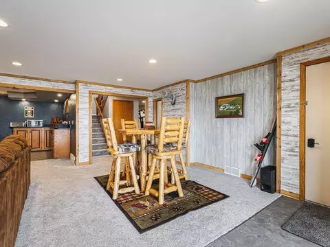 Dining - 44 Delburne Dr, Lake Summerset, IL 61019 photo 4 of 4