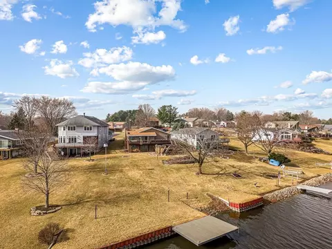 View/Area - 44 Delburne Dr, Lake Summerset, IL 61019 photo 5 of 7