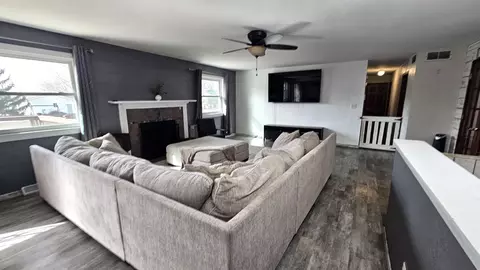6647 Meadowbrook, Roscoe, IL 61073 photo 9