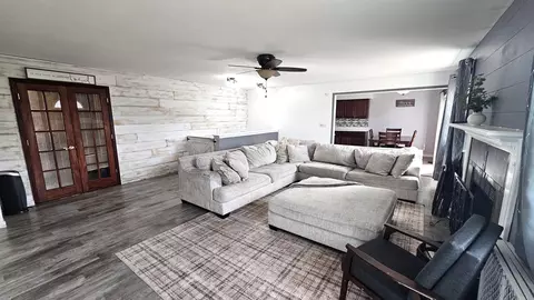 6647 Meadowbrook, Roscoe, IL 61073 photo 11
