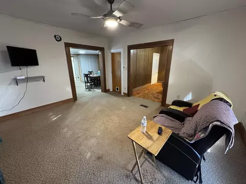 Living - 321 N Argyle St, Lanark, IL 61046 photo 3 of 4