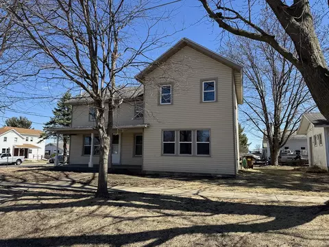 321 N Argyle St, Lanark, IL 61046