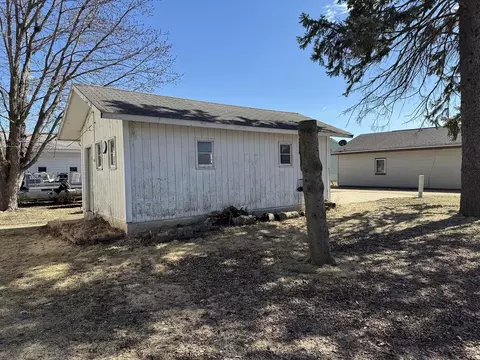 Exterior - 321 N Argyle St, Lanark, IL 61046 photo 5 of 6