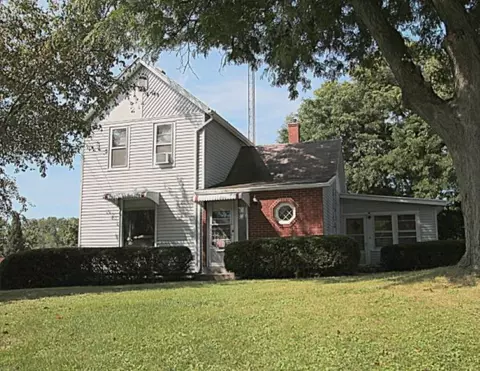 560 N Turner Ave, Freeport, IL 61032