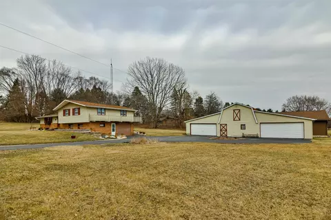 3821 Page Rd, Rockford, IL 61101