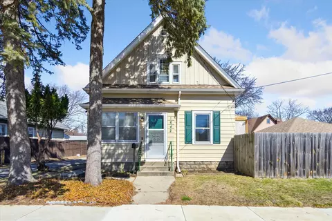 1642 10th Ave, Rockford, IL 61104