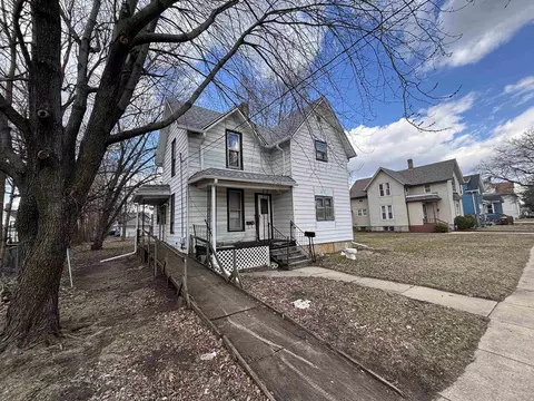 1438 8th Ave, Rockford, IL 61104