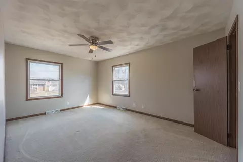 Bedroom - 602 Kiwanis Ct, Freeport, IL 61032 photo 2 of 2