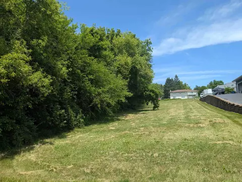 883 Breckenboro Dr, Lake Summerset, IL 61019