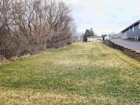 883 Breckenboro Dr, Lake Summerset, IL 61019 photo 3