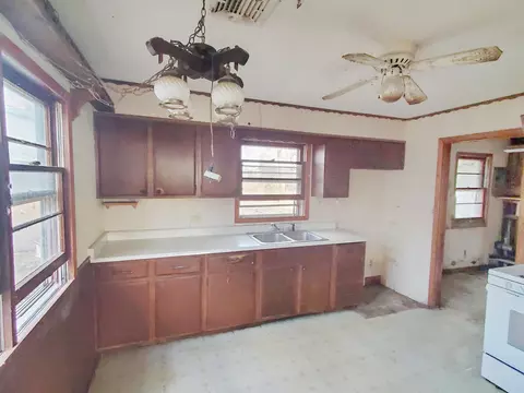 1301 Watts Ave, Rockton, IL 61072 photo 12