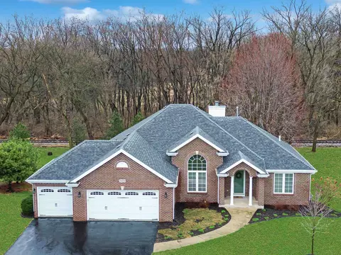 Exterior - 9303 River View Trl, Roscoe, IL 61073 photo 2 of 11