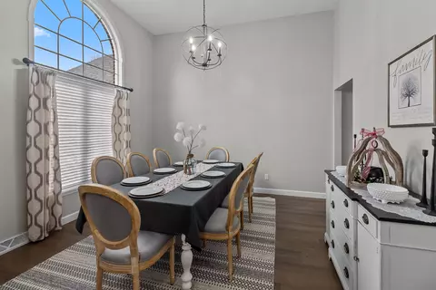 Dining - 9303 River View Trl, Roscoe, IL 61073 photo 1 of 4
