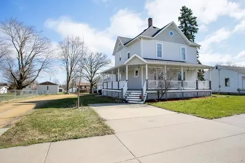 409 W Lena, Lena, IL 61048