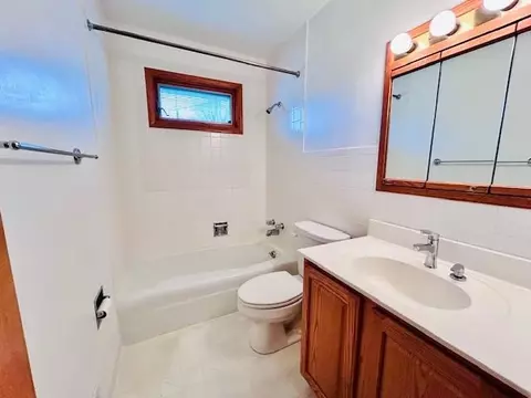 428 E 8th St, Belvidere, IL 61008 photo 13