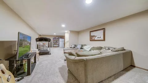 7436 Joy Ln, Roscoe, IL 61073 photo 31