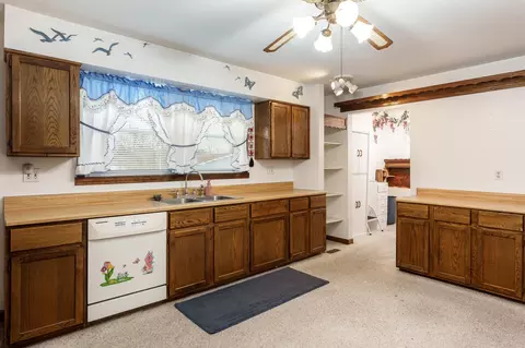 Kitchen - 719 E 4th St, Belvidere, IL 61008 photo 2 of 4