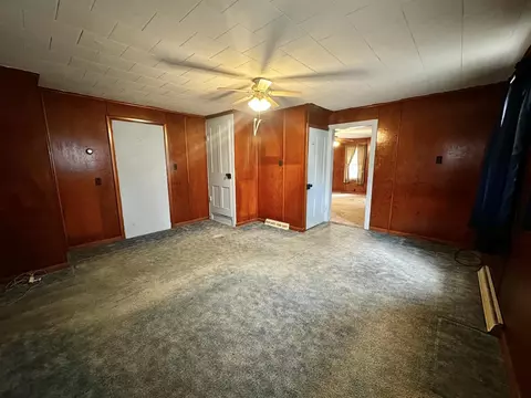 701 N Jefferson St, Mount Carroll, IL 61053 photo 3