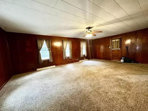 701 N Jefferson St, Mount Carroll, IL 61053 photo 6