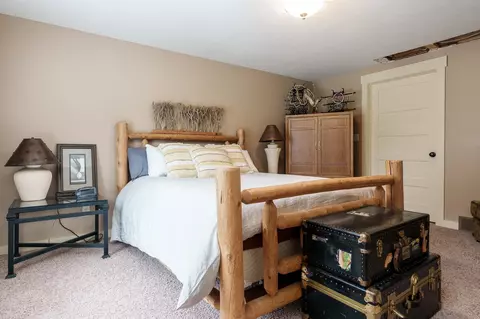 8325 E Crockett Rd, Roscoe, IL 61073 photo 62