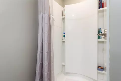 8325 E Crockett Rd, Roscoe, IL 61073 photo 60