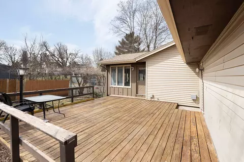 Exterior - 5569 Grove St, Roscoe, IL 61073 photo 5 of 6