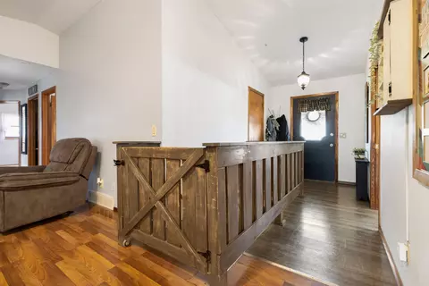 Entry Way - 5569 Grove St, Roscoe, IL 61073 photo 1 of 1