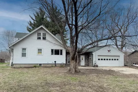 13124 Ventura Blvd, Machesney Park, IL 61115