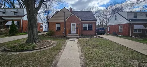 1208 21st St, Rockford, IL 61108