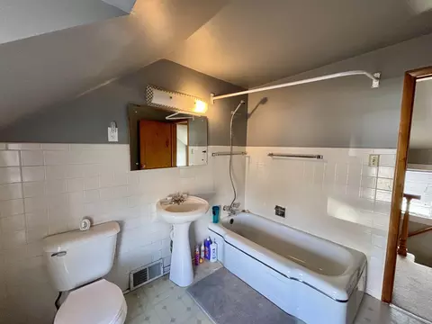228 W Prairie St, Lanark, IL 61046 photo 16