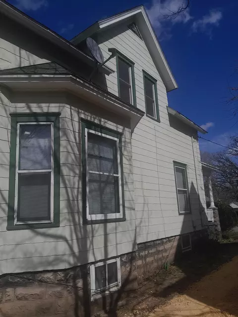 Exterior - 1260 Central Ave, Beloit, WI 53511 photo 4 of 5