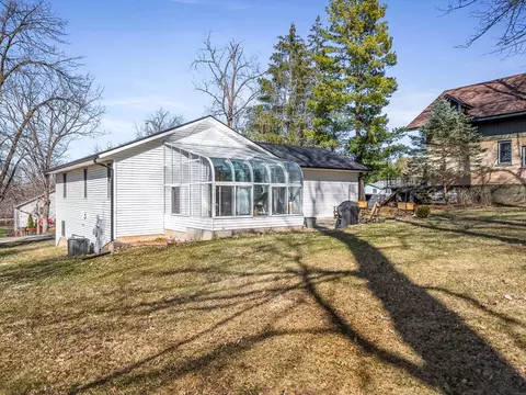 1632 Edgewood Dr, Lake Summerset, IL 61019 photo 5