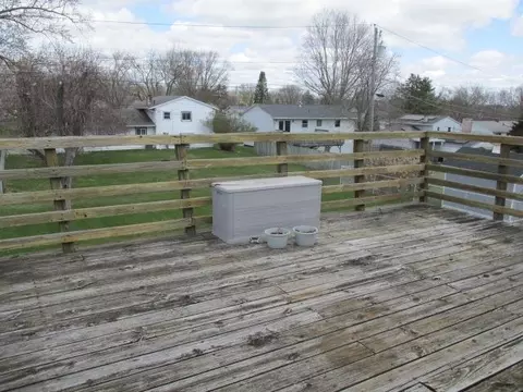 1932 Middlebury Rd, Freeport, IL 61032 photo 26