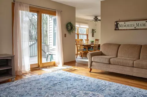 Living - 7 A252 Tomahawk Ln, Apple River, IL 61001 photo 2 of 4