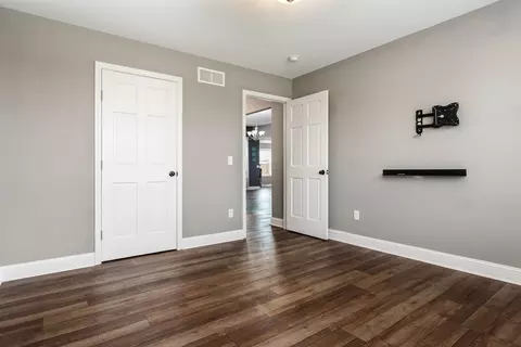 618 Ashleigh Ln, Roscoe, IL 61073 photo 31