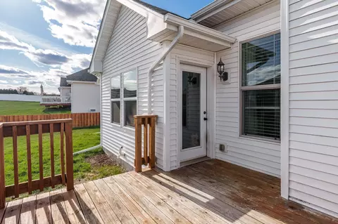 618 Ashleigh Ln, Roscoe, IL 61073 photo 37