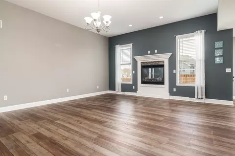618 Ashleigh Ln, Roscoe, IL 61073 photo 9