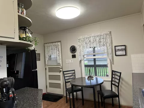 802 E Middle, Mount Carroll, IL 61053 photo 5