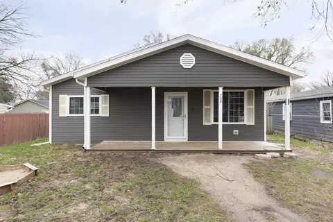 709 Marie Ave, Machesney Park, IL 61115