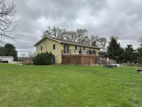 1804 W Fairview Rd, Freeport, IL 61032 photo 8