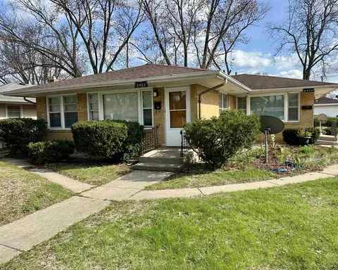2422-2424 Jonathan Ave, Rockford, IL 61103