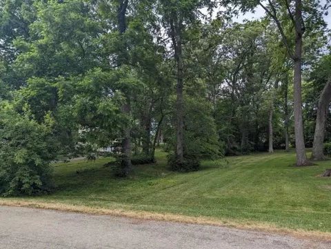 1310 Chadbourne, Lake Summerset, IL 61019