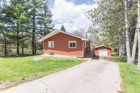 8 A116 Independence Dr, Apple River, IL 61001