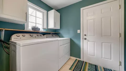 Other - 372 Ivyleaf Ct, Roscoe, IL 61073 photo 4 of 17