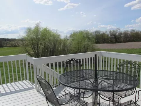 562 Rye Ridge Ct, Freeport, IL 61032 photo 42