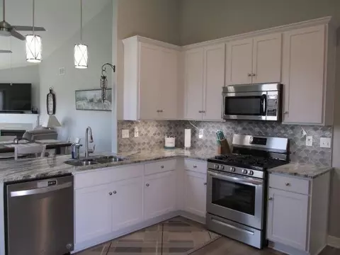 562 Rye Ridge Ct, Freeport, IL 61032 photo 8