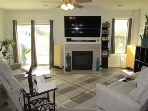 562 Rye Ridge Ct, Freeport, IL 61032 photo 29