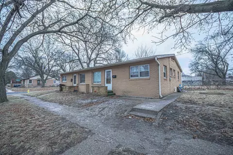 1711 9th Ave, Rockford, IL 61104